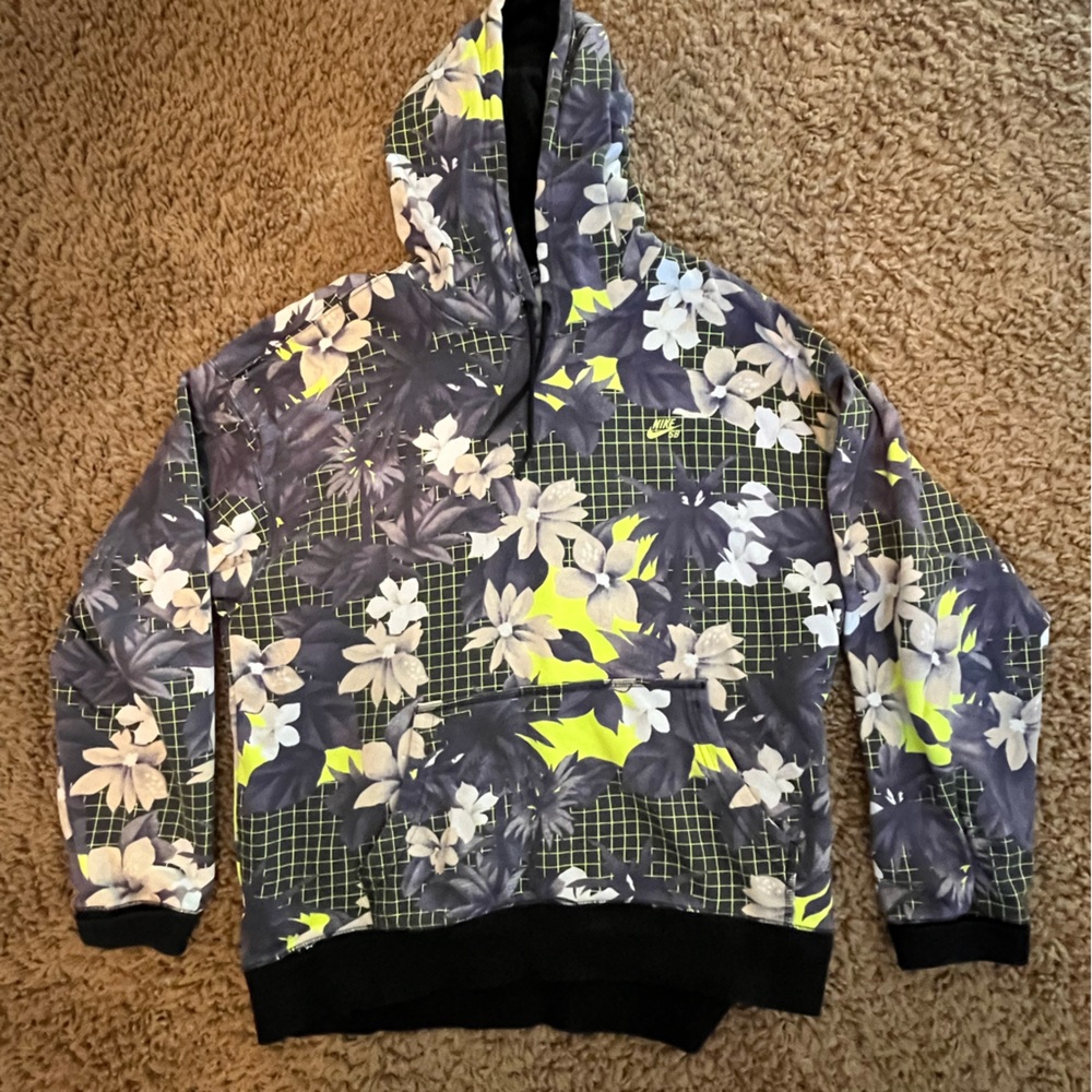 Nike SB Hoodie size XL